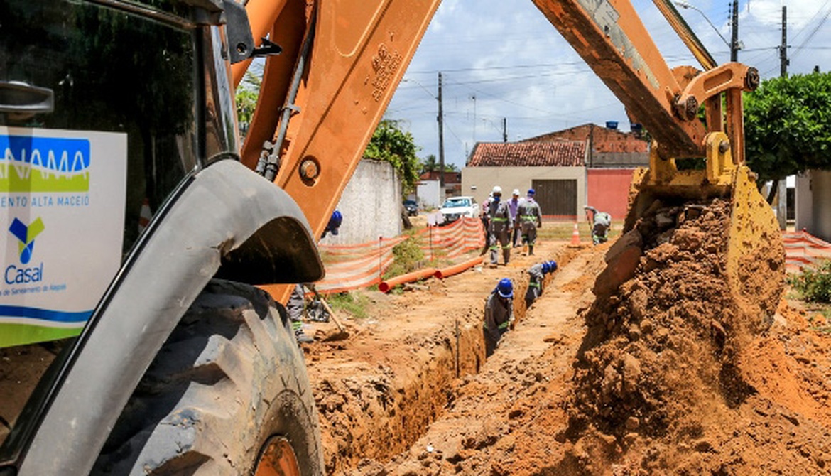 Obras da SANAMA avançam em Maceió